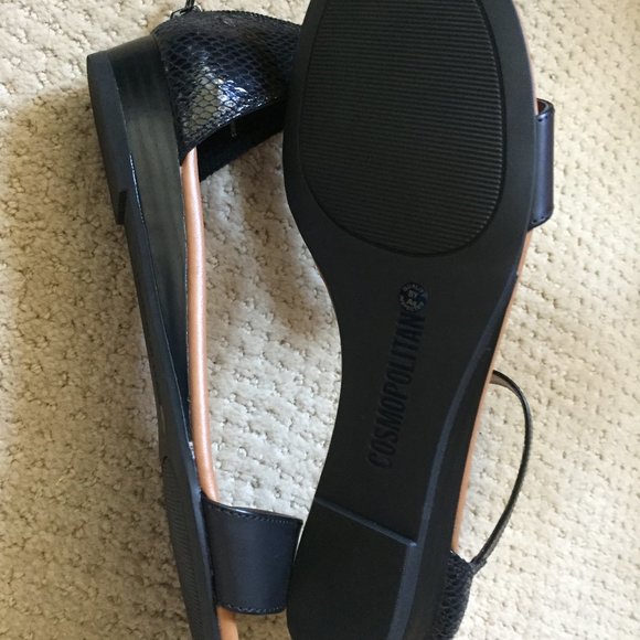 Cosmopolitan Black Faux Snakeskin Ankle Strap Wedge Sandals Size 8 - Picture 6 of 6
